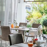 Sofianna & 4*