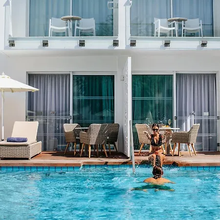 Sofianna & 4* Paphos