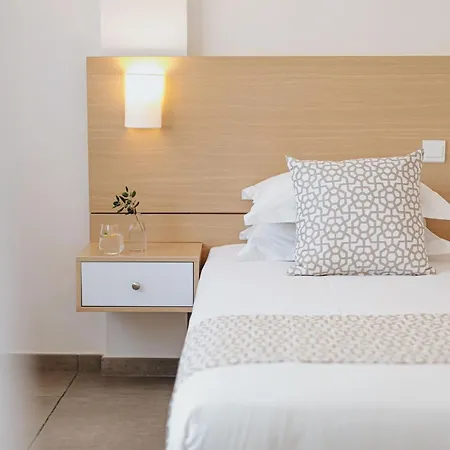 Sofianna & 4* Paphos